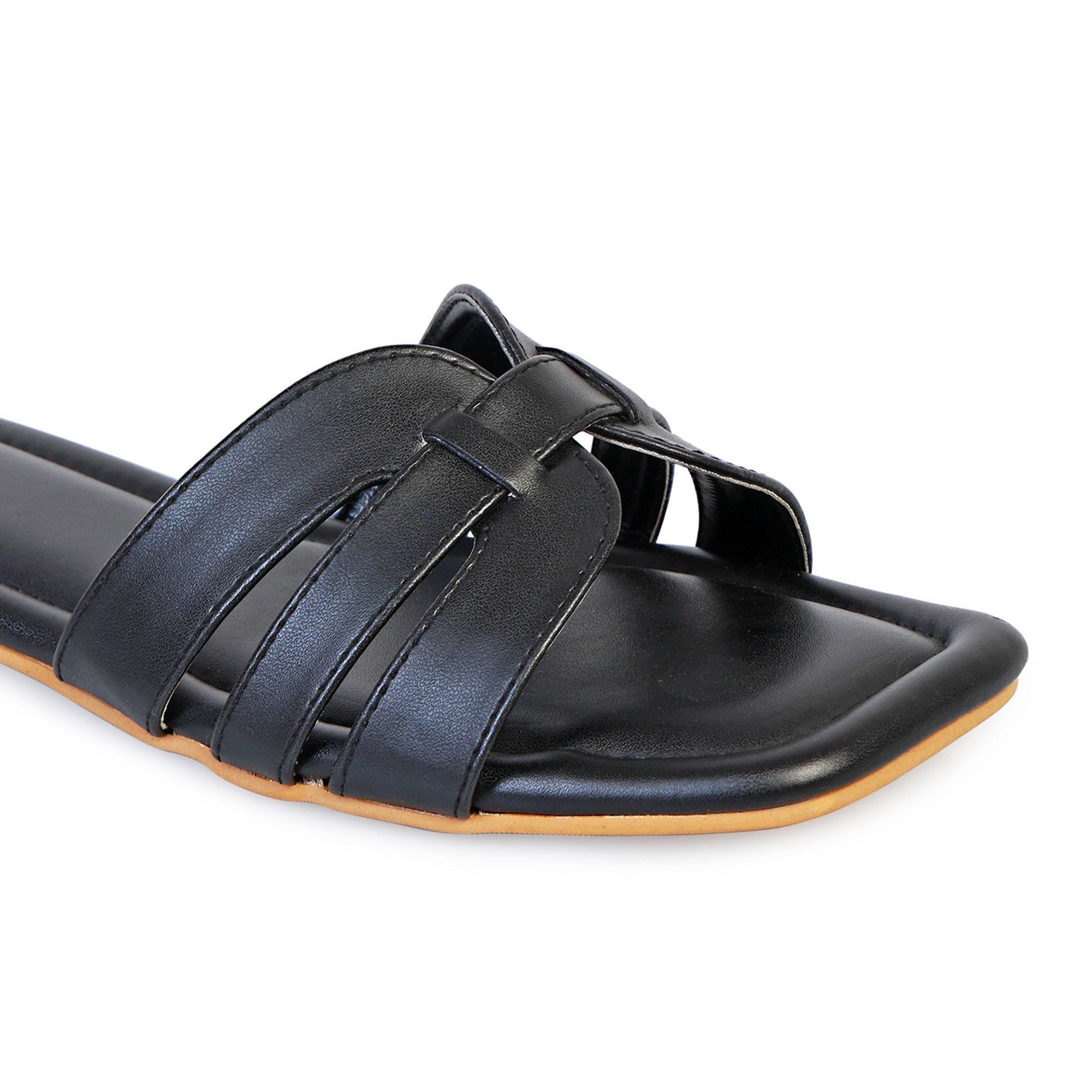 Interstrap Flats