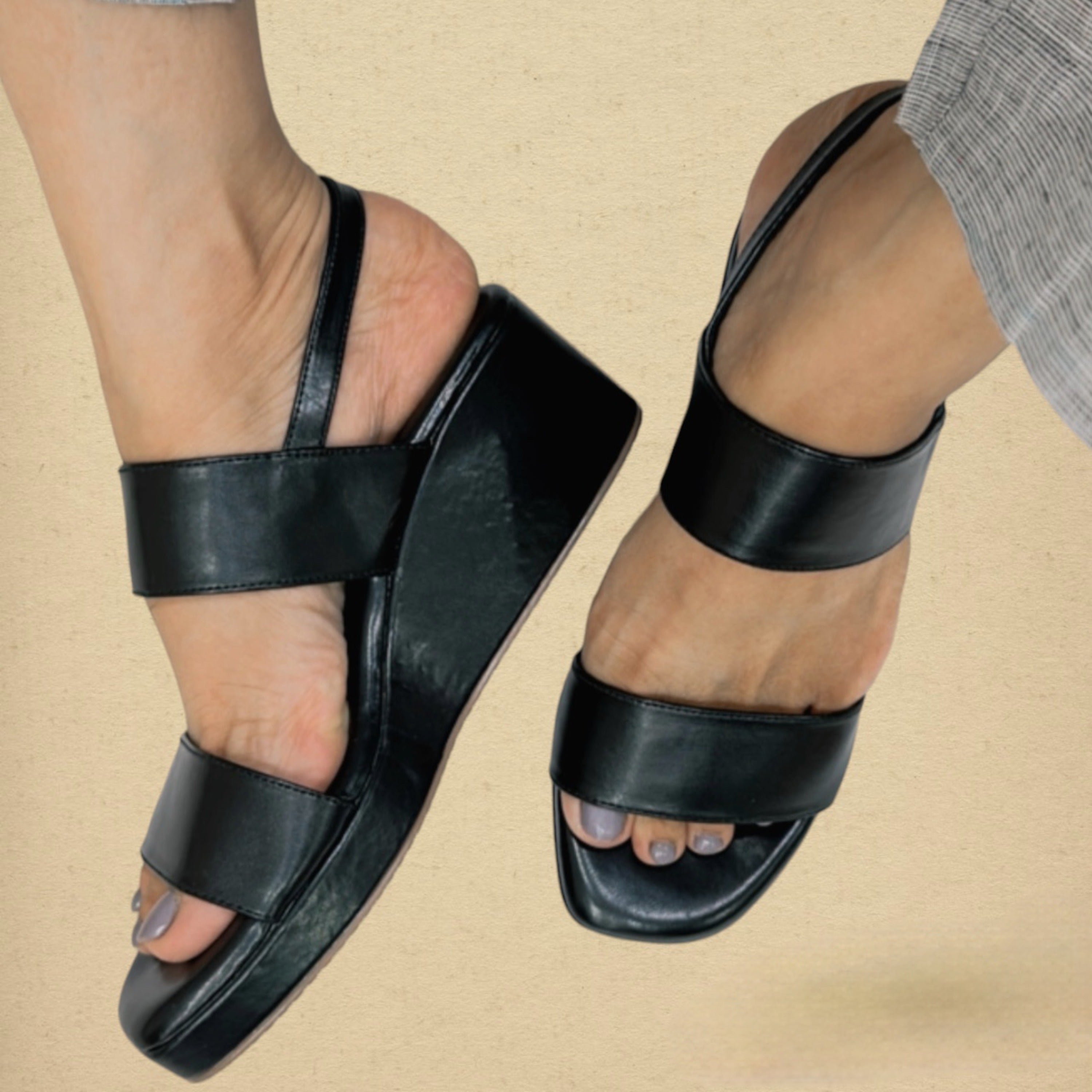 Black Strap Platform